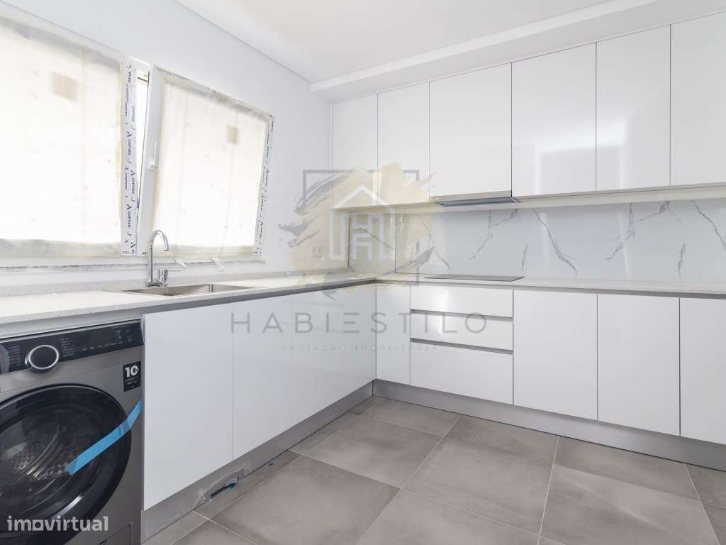 Moradias Geminadas de Arquitetura Moderna- Conforto, Espaço e Quali... - Grande imagem: 3/42