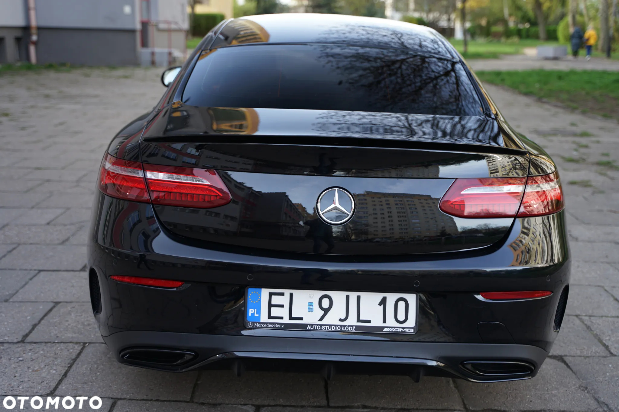 Mercedes-Benz Klasa E 300 d Coupe 9G-TRONIC AMG Line - 5