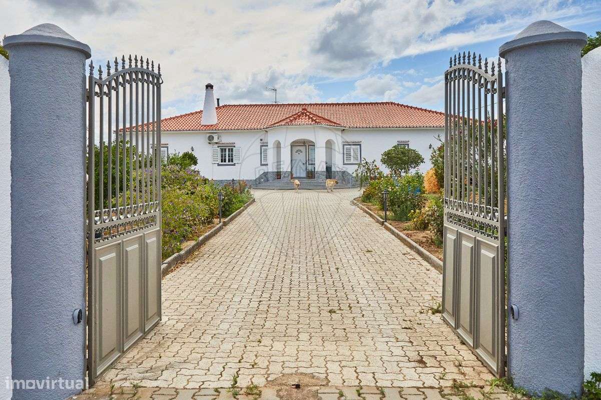 Quinta T4 para venda - Grande imagem: 2/47