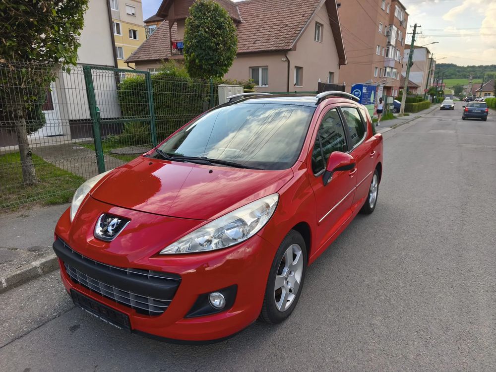 Peugeot 207 2012