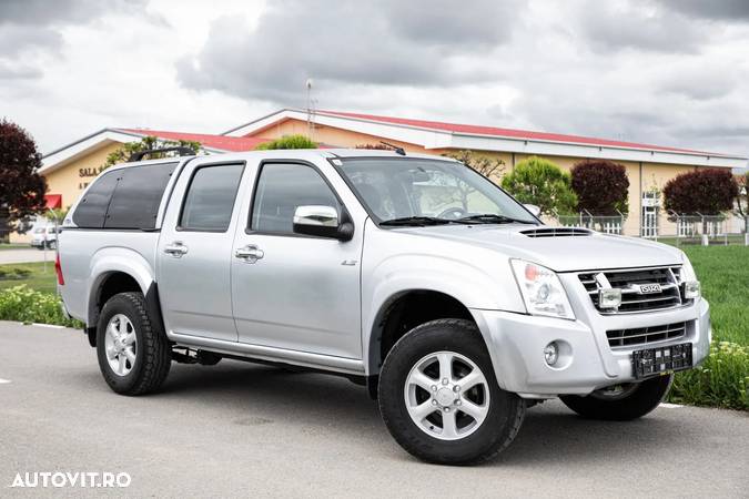 Isuzu D-Max 4x4 Double Cab Custom - 1