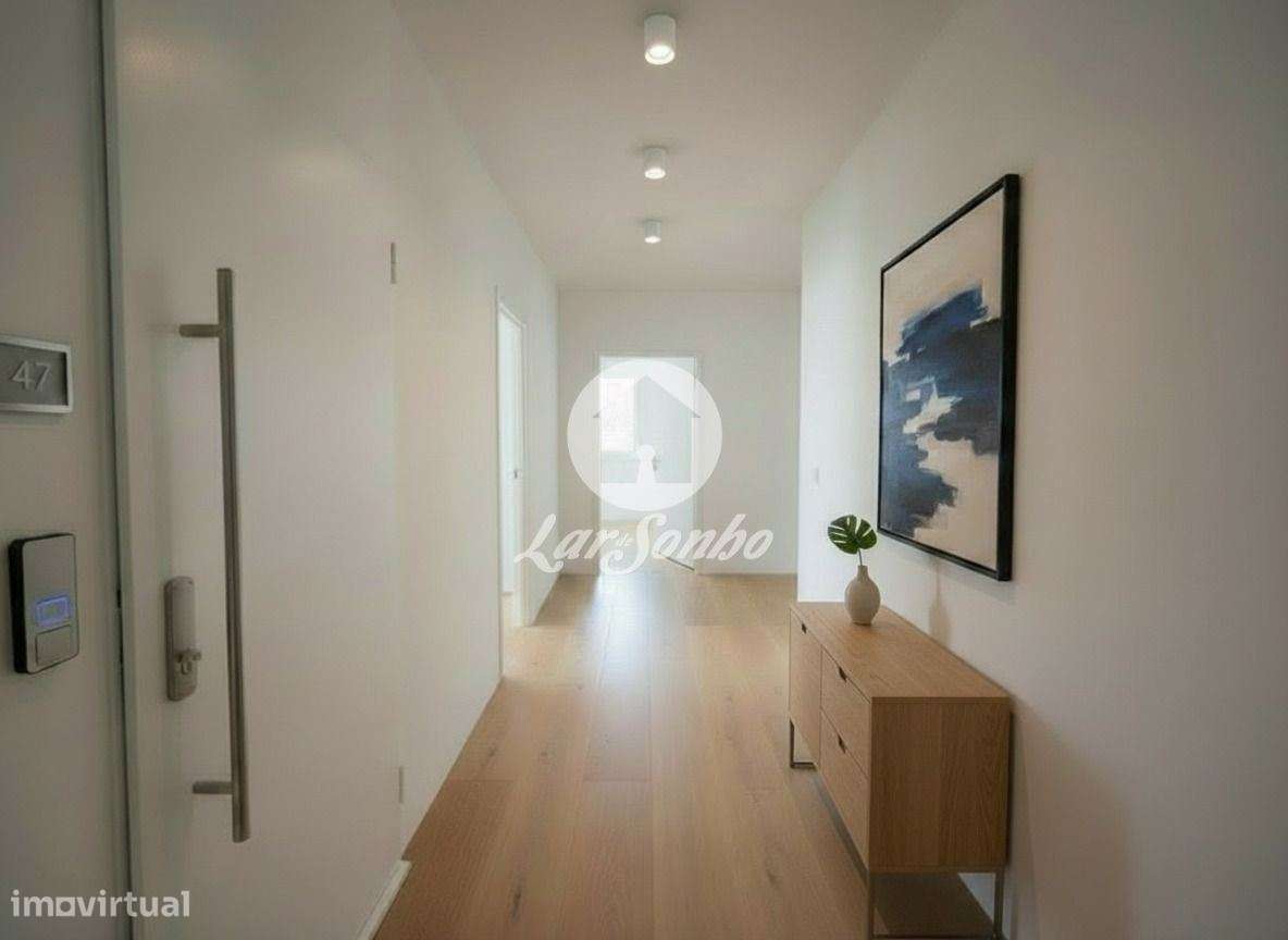 Apartamento T2 em Remodelação | Nogueira da Maia | Garagem + Elevad...-5