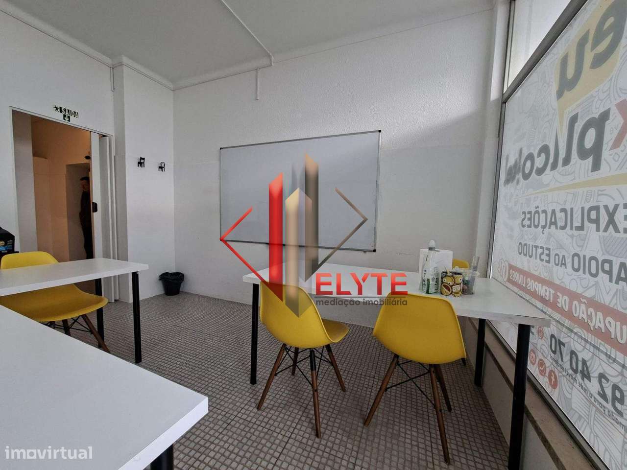 Loja no centro de Salvaterra de Magos-12