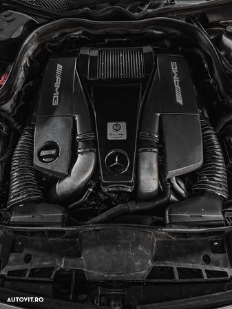 Mercedes-Benz E 63 AMG S 4Matic AMG Speedshift MCT - 8