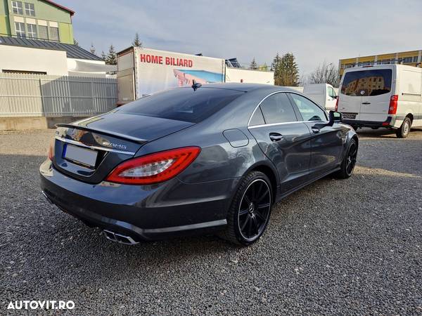 Mercedes-Benz CLS 63 AMG 4MATIC Aut - 6