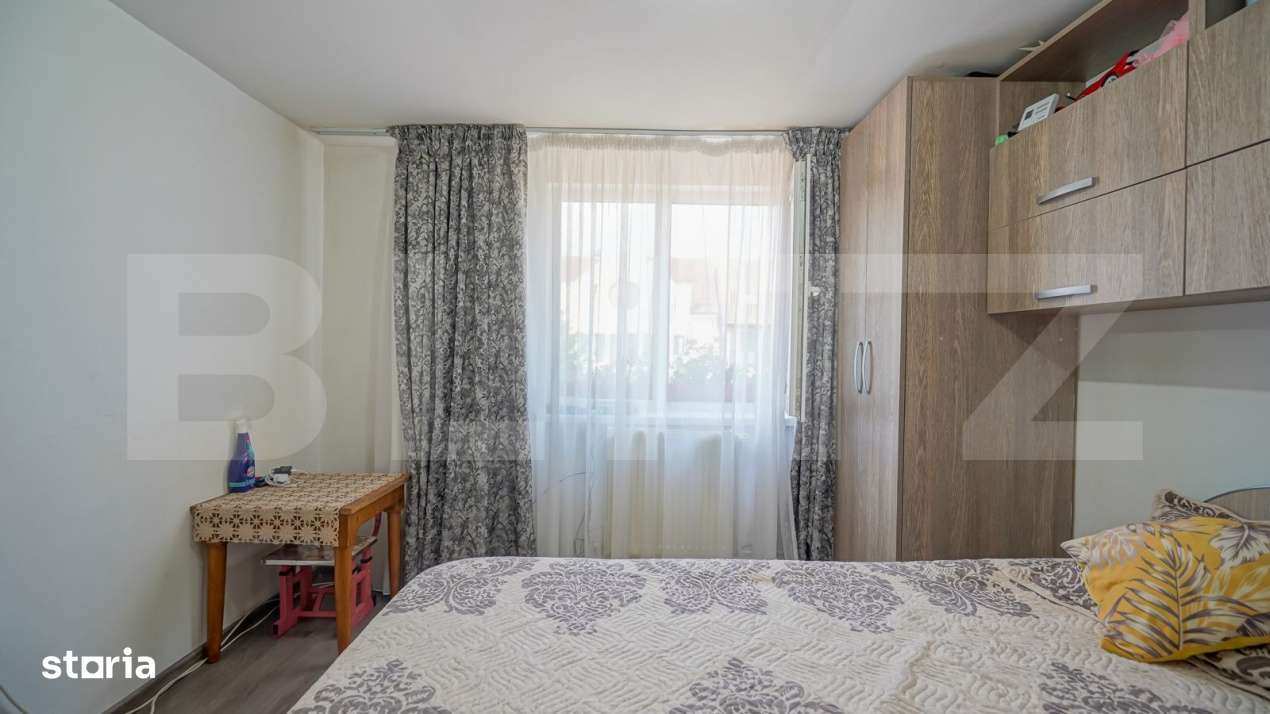 Casa cu 7 camere, 150 mp utili, garaj si curte amenajata, zona Craiter - Imagine principală: 4/7