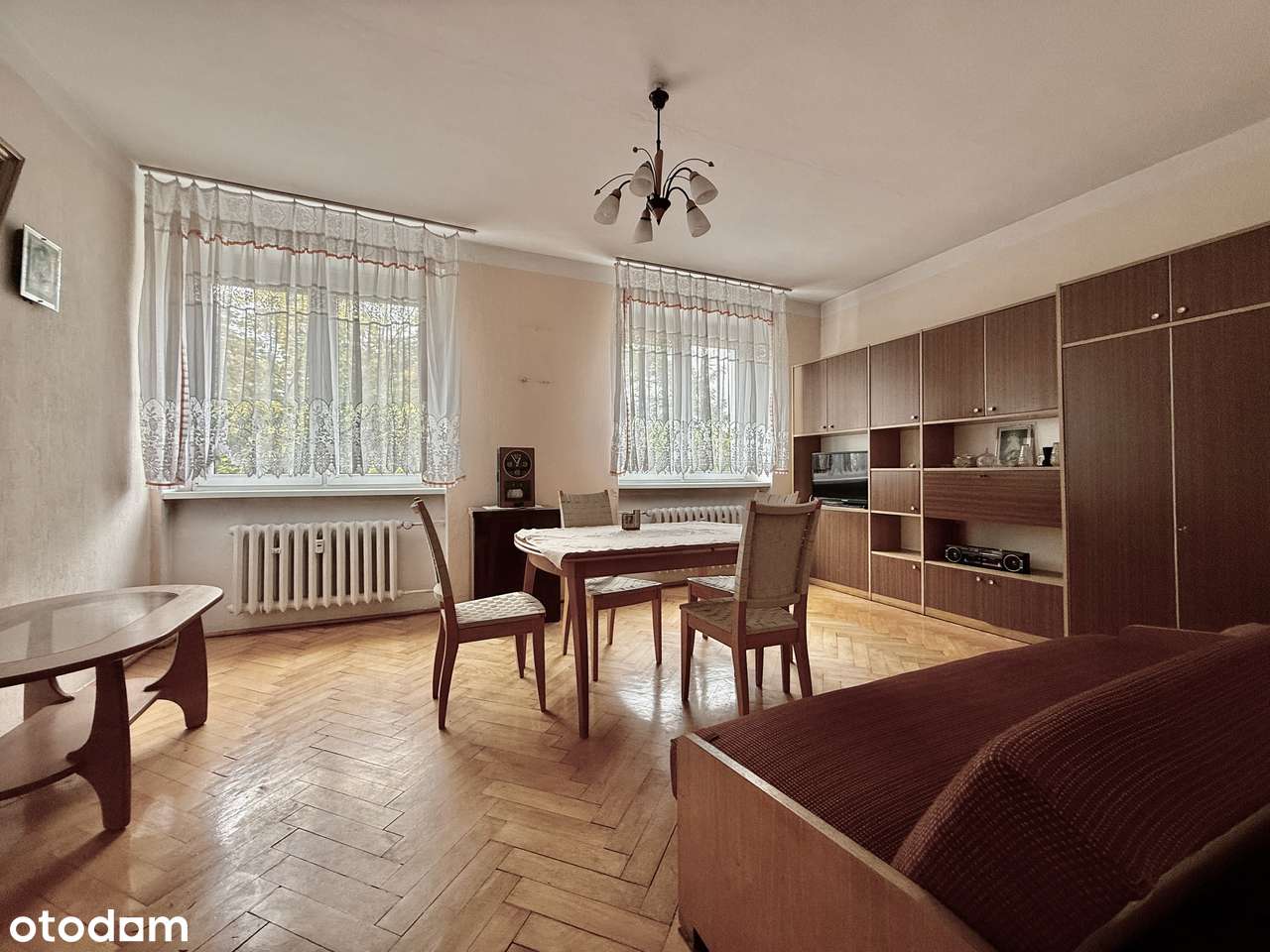 2 duże pokoje w budynku z windą, okazja !-1