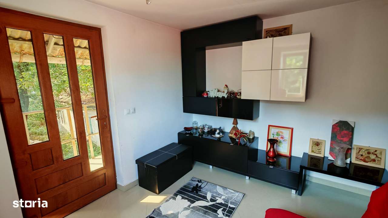 Apartament la casa+anexa gospodareasca,zona Blumana- Carierei.-11