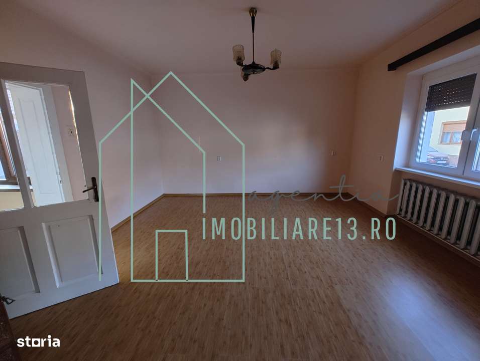 Casa de inchiriat pretabila pentru afterschool / birouri in Sebes Alba - Imagine principală: 4/6