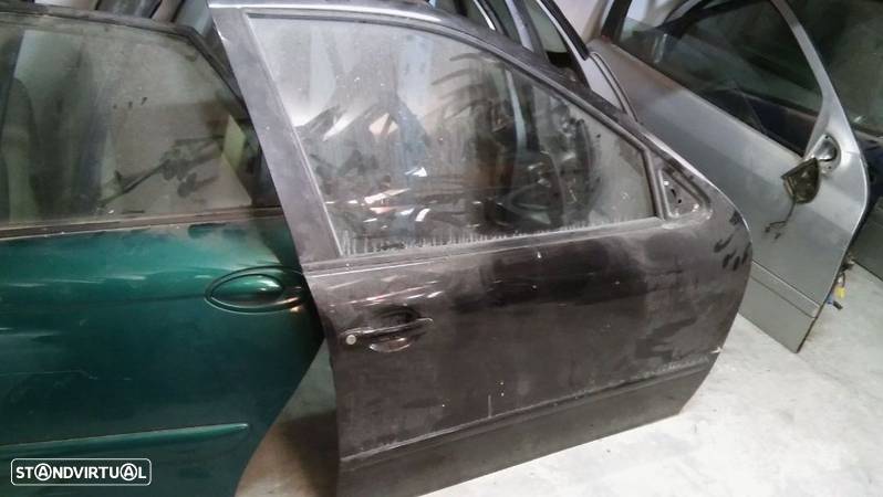 Porta completa passageiro seat leon 1m - 1