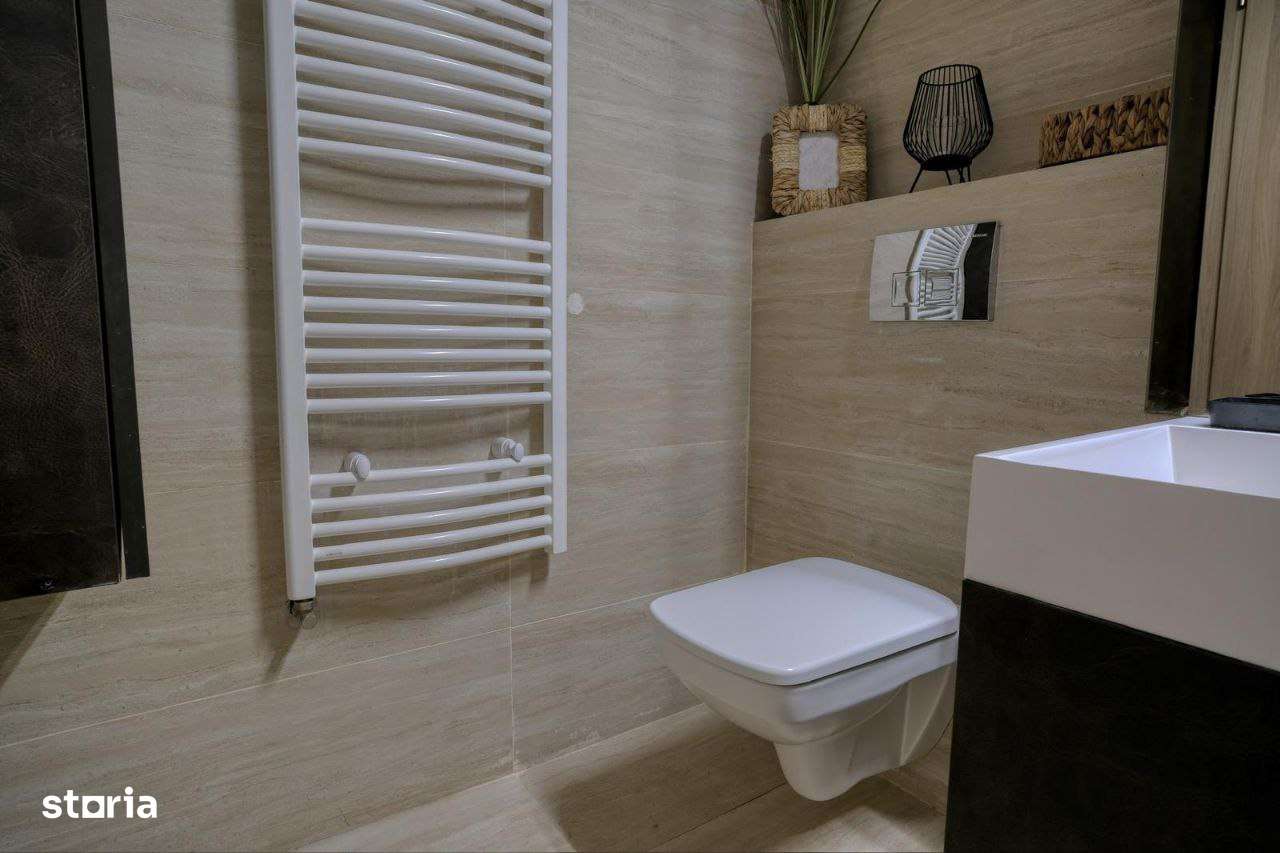 Apartament cu 2 camere de vanzare Central - Str. Crisan-16