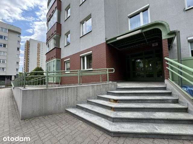 M-3 Mokotów z tarasem, garażem i komórką.-13