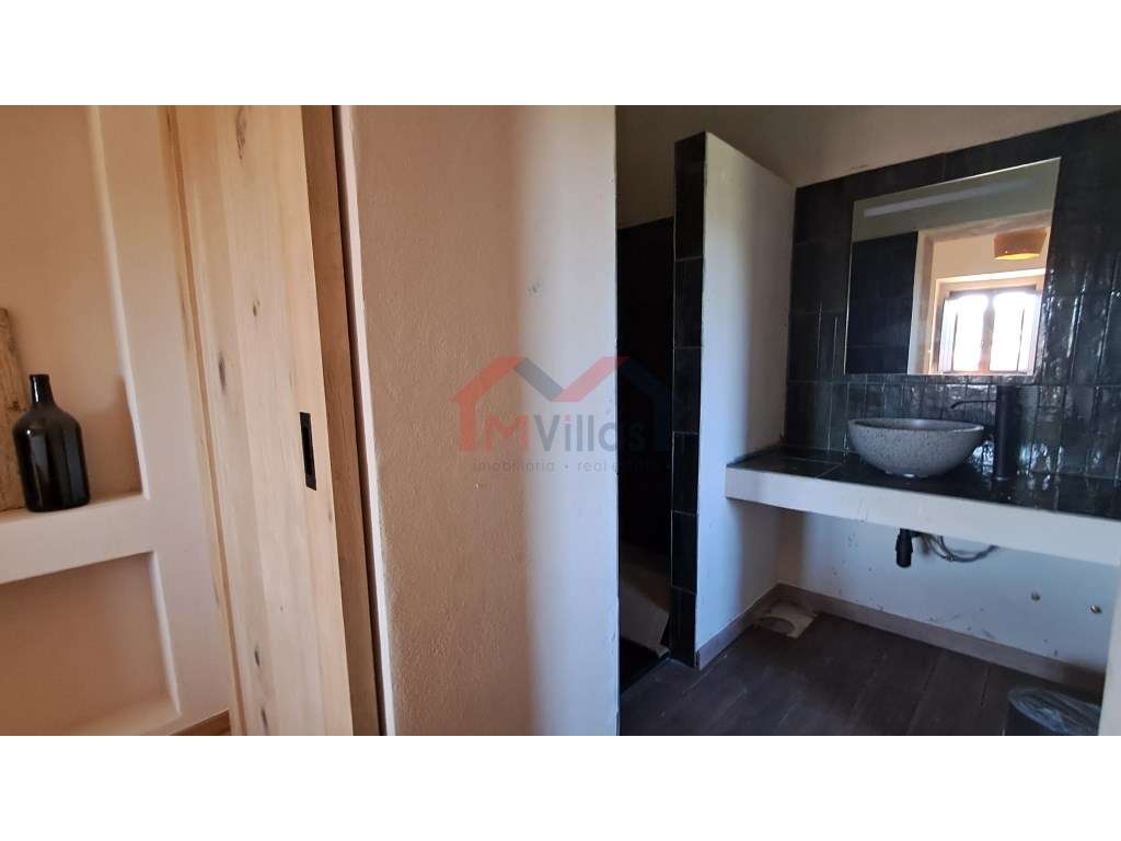 Moradia V2 renovada com vista campo - Loulé-7