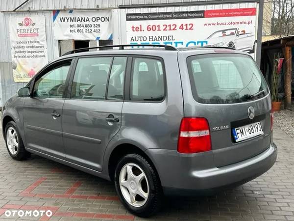 Volkswagen Touran 1.9 TDI Trendline - 6