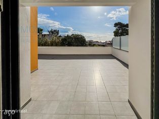 Apartamento T2 a Estrear no Centro da Parede - Grande imagem: 3/20