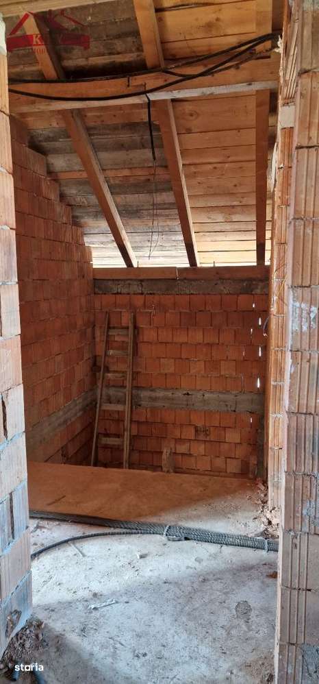 Casa la rosu Livada P+M - Imagine principală: 2/7