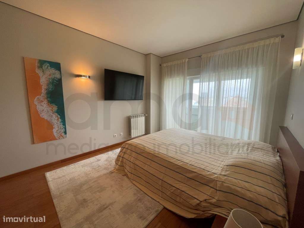 Penthouse Exclusiva com Terraço Panorâmico - Setúbal-40