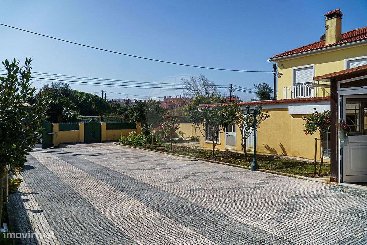 Moradia T4 para venda-25