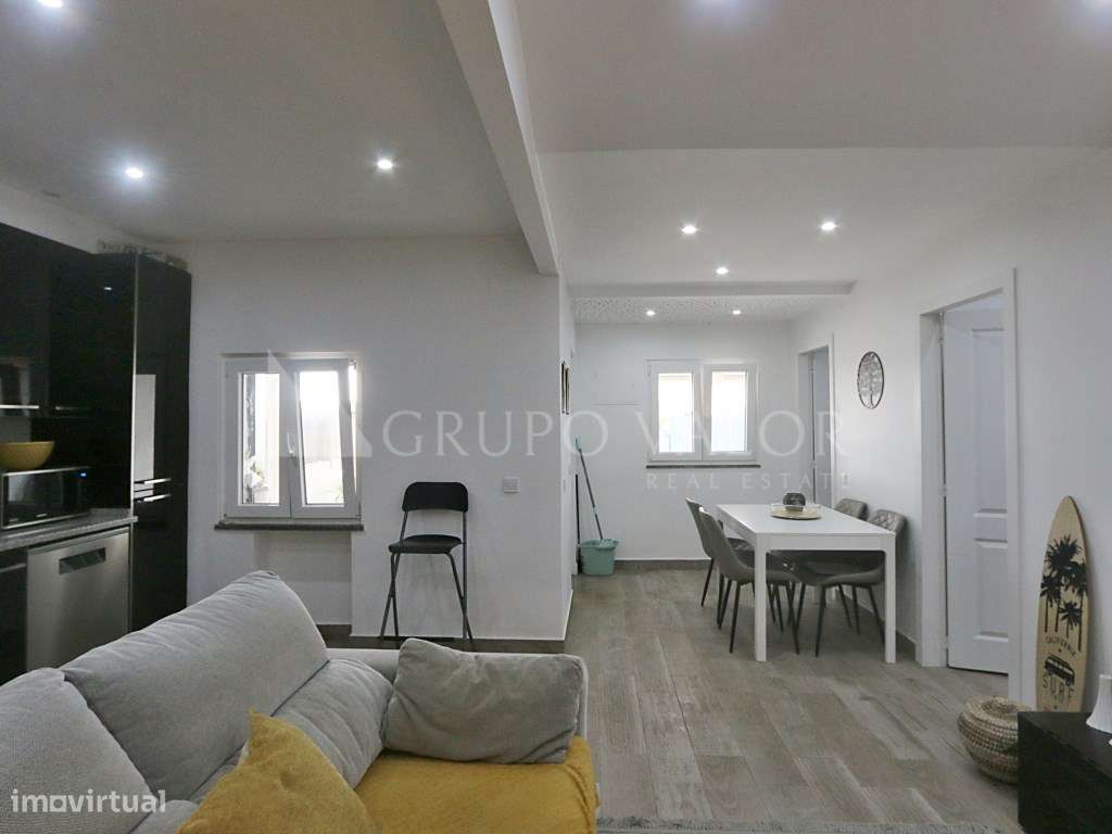 Moradia T1 com logradouro, em Asfamil, Rio de Mouro-6