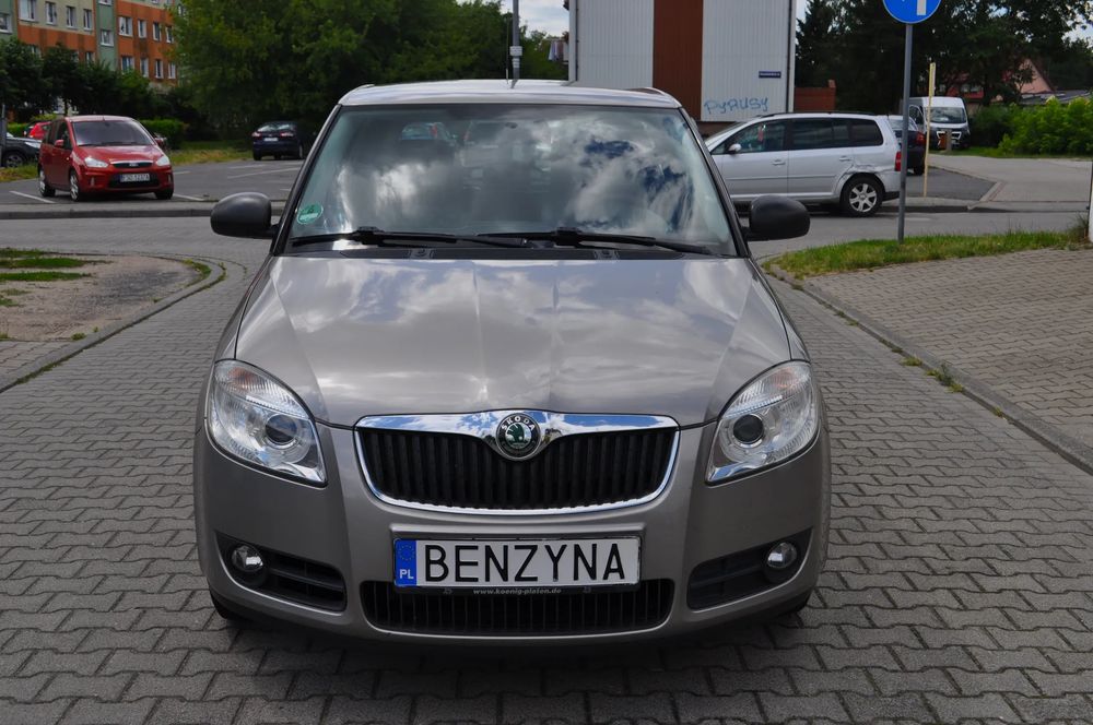 Skoda Fabia II (2007-2014) 1.2 HTP FAMILY 2008
