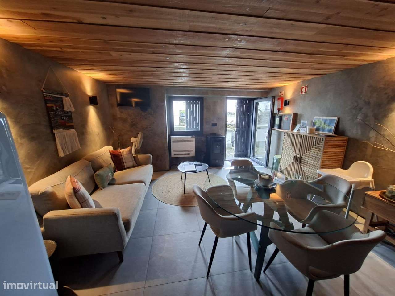 Moradia em S.Roque do Pico com 2 apartamentos de luxo-23