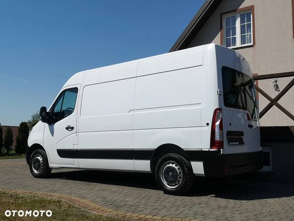 Renault Master 2.3dCi 110 - 4