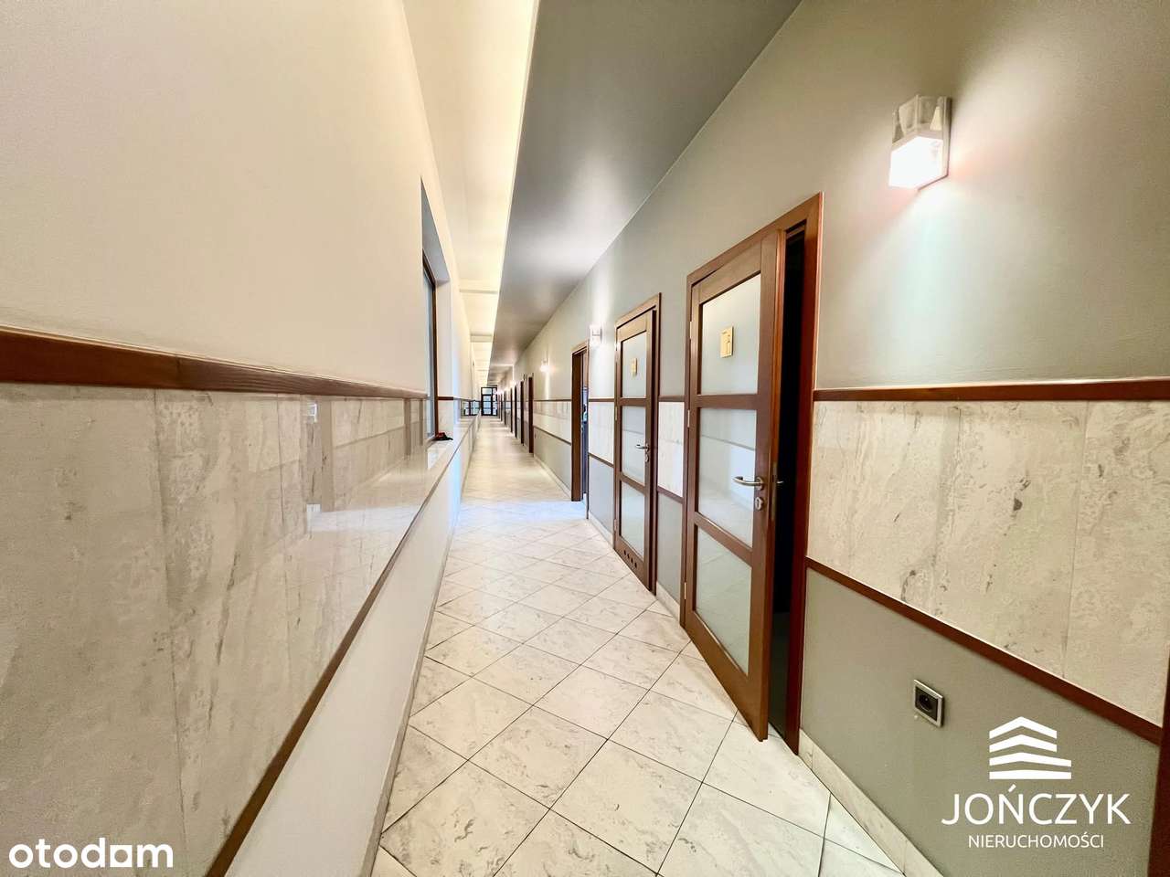 7 HA DZIAŁKI INWESTYCYJNEJ Z HALĄ MAGAZYNOWO-BIUROWĄ-11