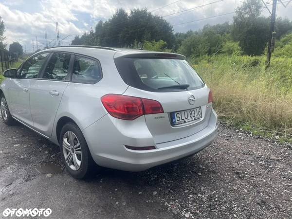 Opel Astra 1.3 CDTI DPF ecoFLEX Start/Stop Edition - 4