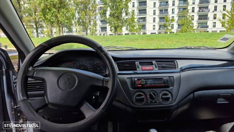 Mitsubishi Lancer 1.3 Comfort JLL/AC - 8