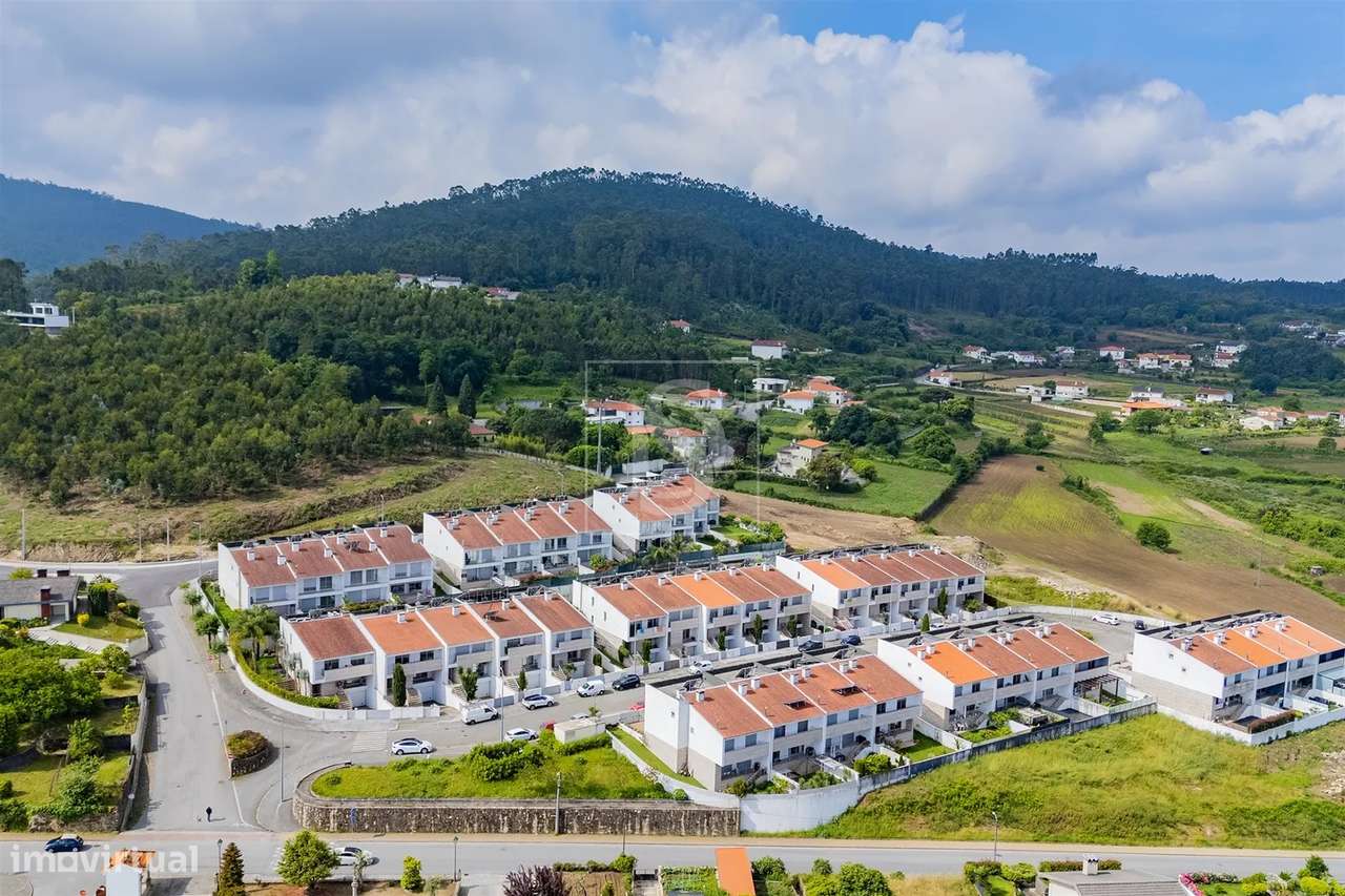 Moradia T4, Equipada e Mobilada, em Gamil, Barcelos-40