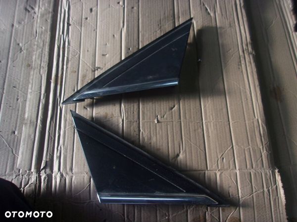 Ford focus mk3 trójkąt,zaślepka błotnika chrom - 1