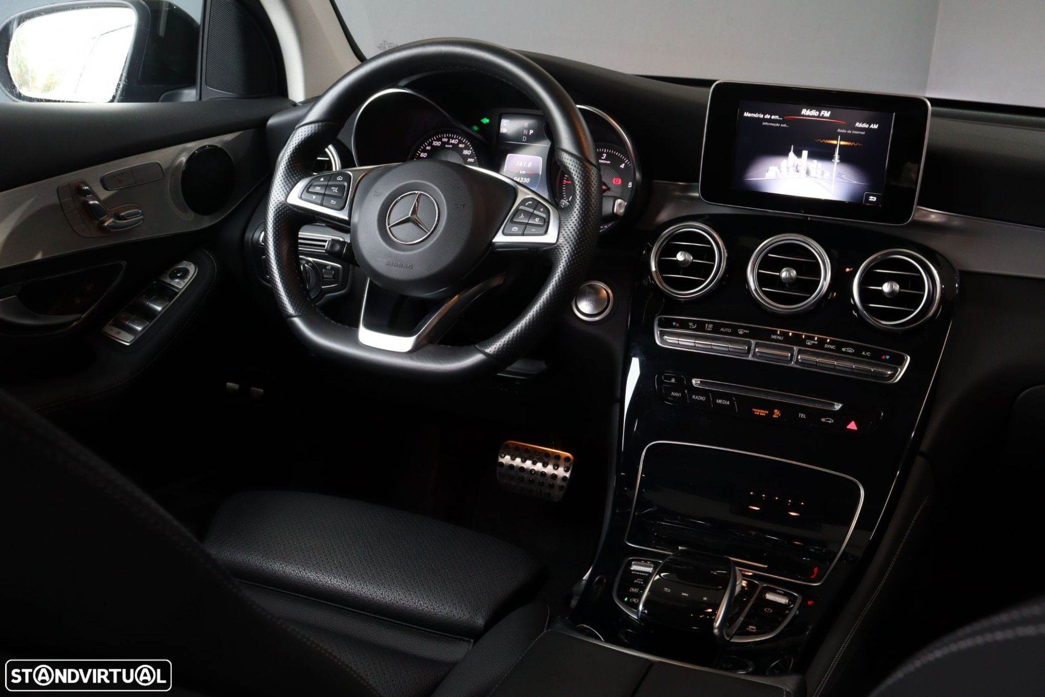 Mercedes-Benz GLC 250 d AMG Line 4-Matic - 32