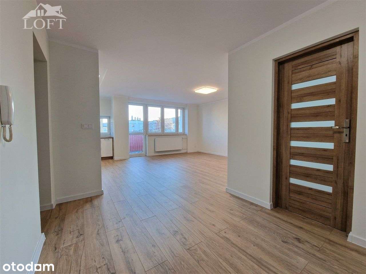 Po kapitalnym remoncie z zabudową kuchenną-13