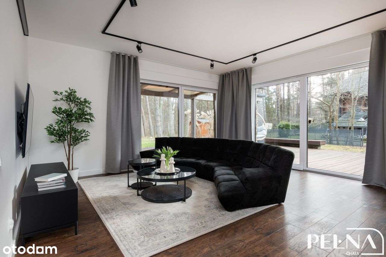 Wyjątkowa nieruchomość na sprzedaż w Dębkach-3