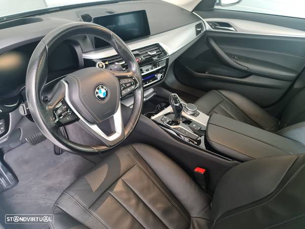 BMW 530 e iPerformance - 10