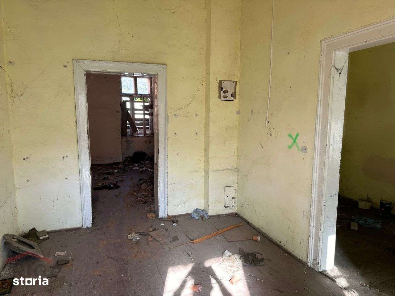 Casa de vanzare in zona Centrala - Imagine principală: 5/9