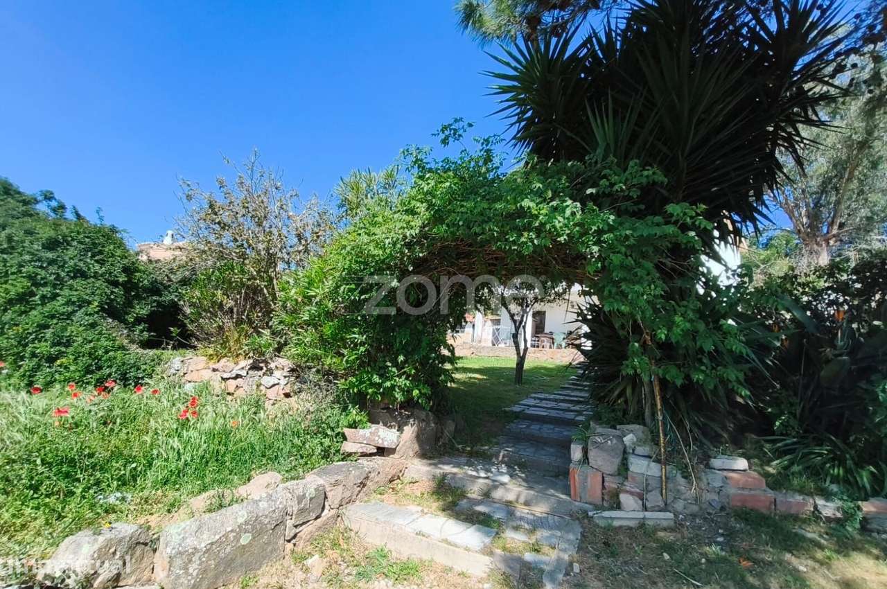 Propriedade única com 1.928 m² | Malveira da Serra-10