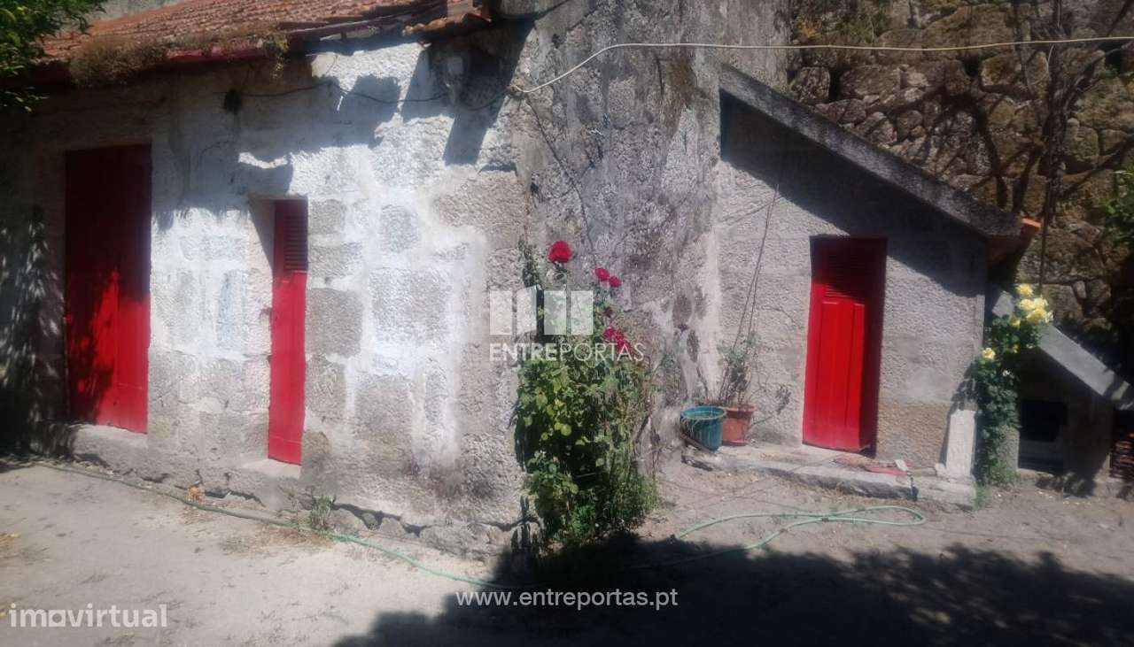 Venda Propriedade com 2 Moradias em Pedra e piscina, Ferreiros de Tend - Grande imagem: 5/35