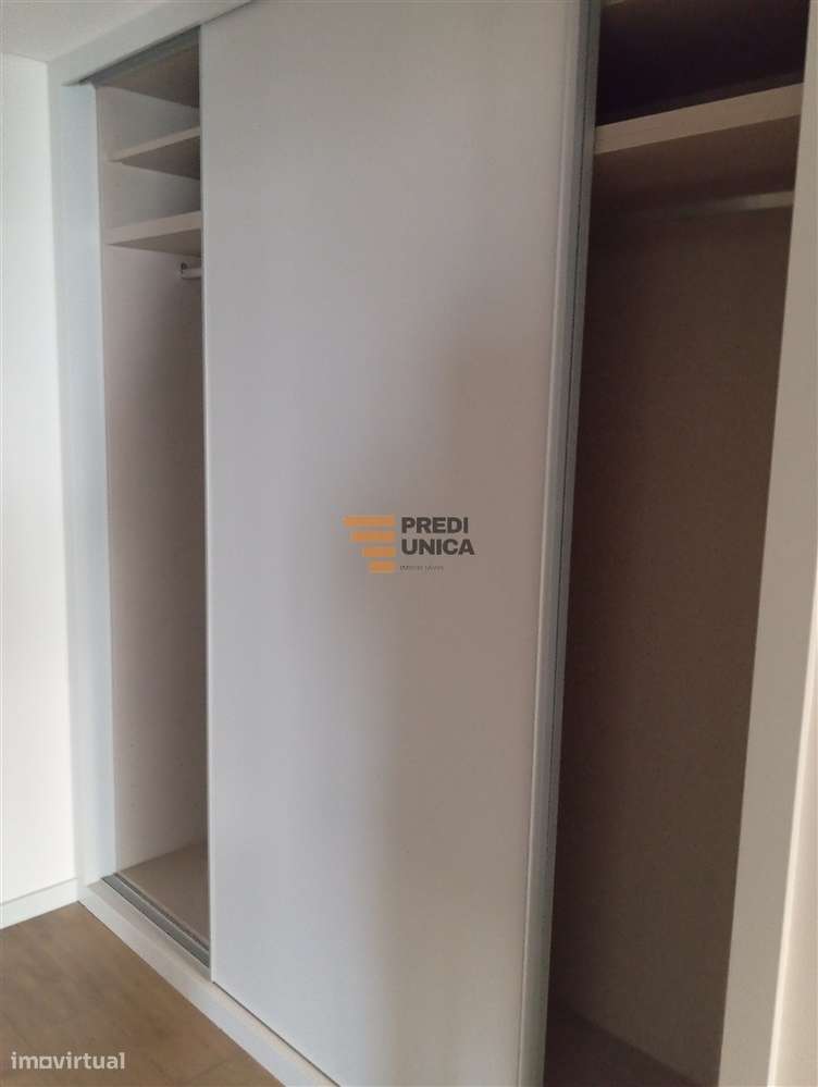 Apartamento T3 Venda em Cedofeita, Santo Ildefonso, Sé, Miragaia, São-16