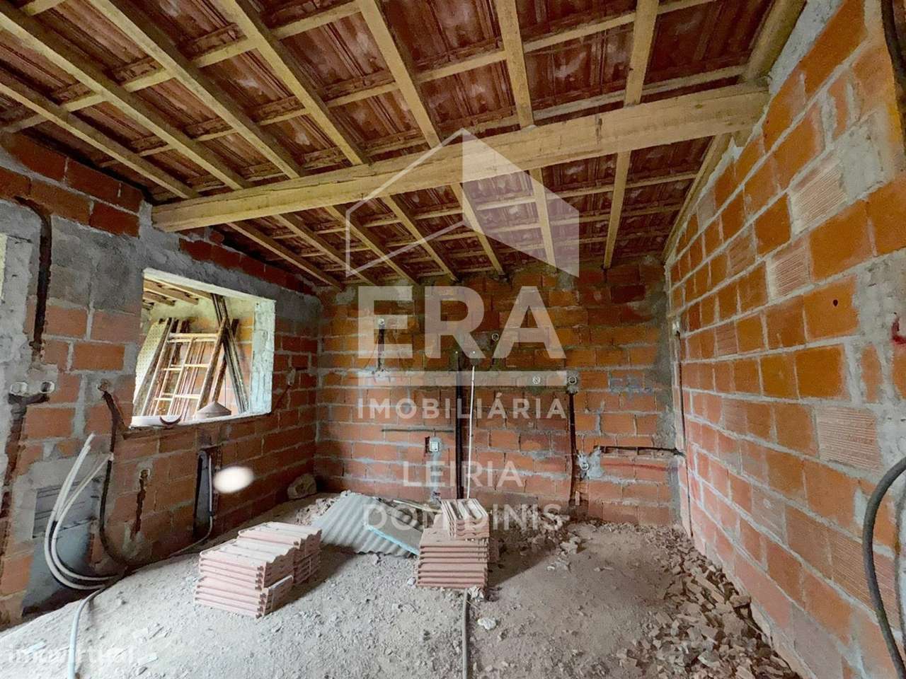 Moradia Isolada T3 em Ferreira do Zêzere - Grande imagem: 5/12