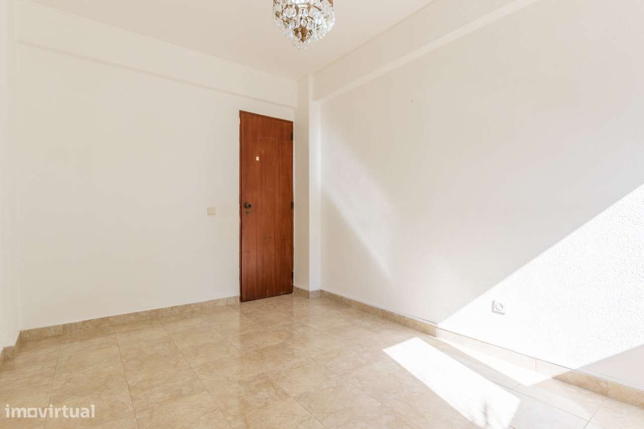 Apartamento T3 em Sesimbra com vista Mar-8