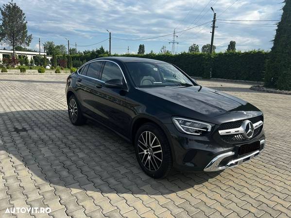 Mercedes-Benz GLC Coupe 300 d 4Matic 9G-TRONIC - 3