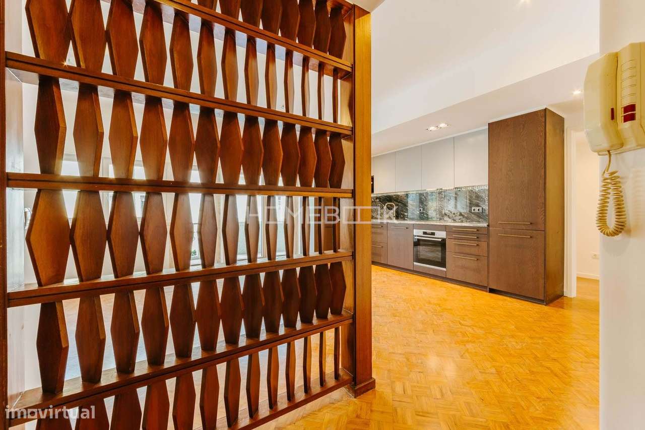 T2 à Gulbenkian - varanda - cozinha equipada - Grande imagem: 5/27