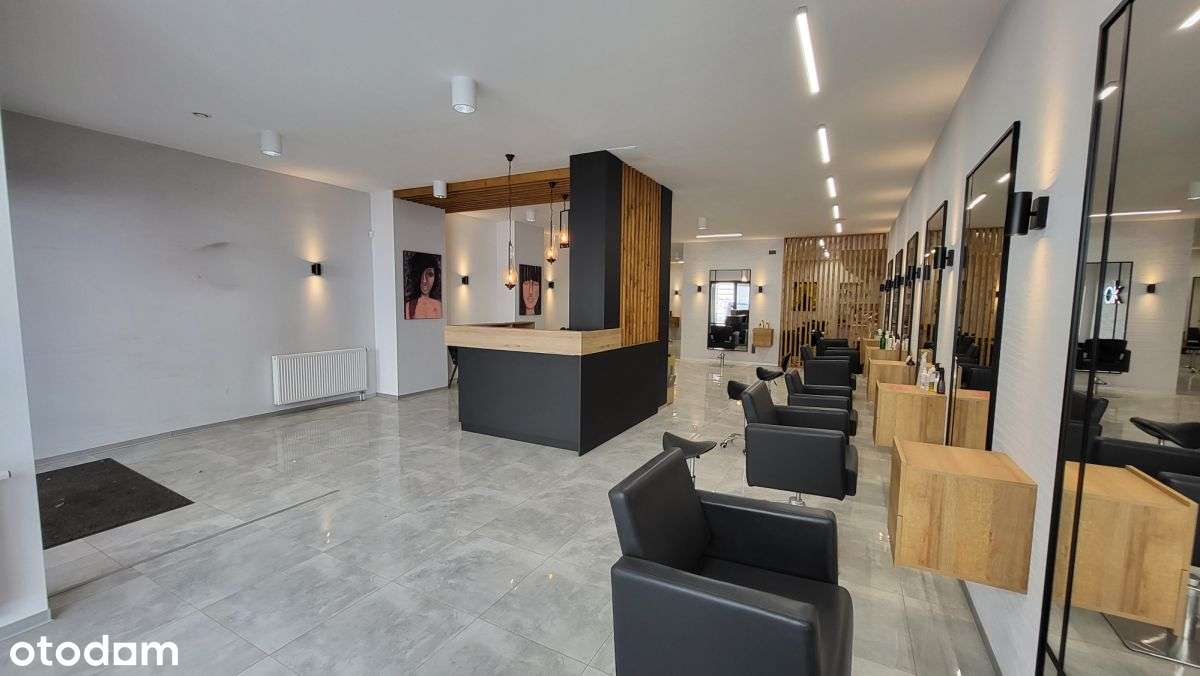 6-GO Sierpnia przy żeromskiego  Zakład fryzjerski.-1