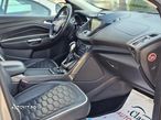 Ford Kuga 2.0 TDCi 4WD Powershift Vignale - 20