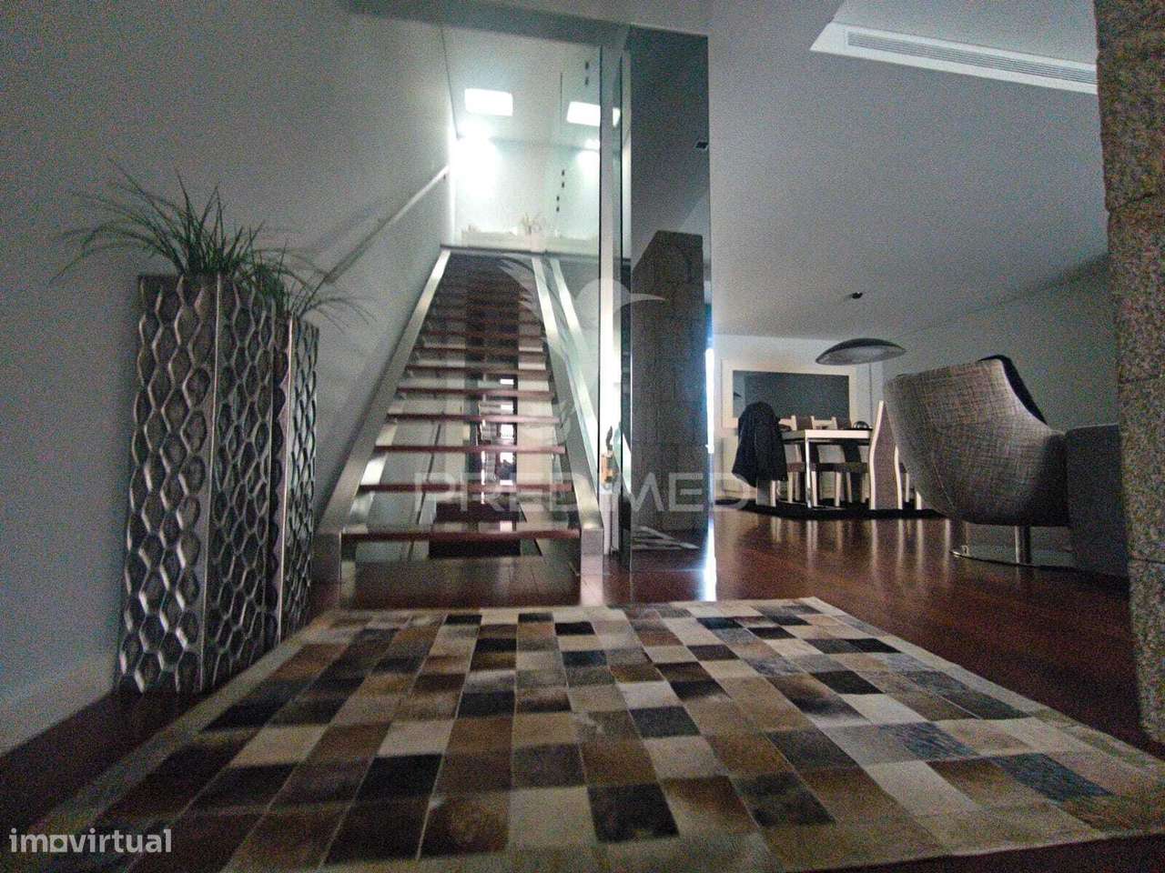 Arrendamento - Moradia T3 Mobilada e Equipada em Nogueira, Braga - Grande imagem: 4/14