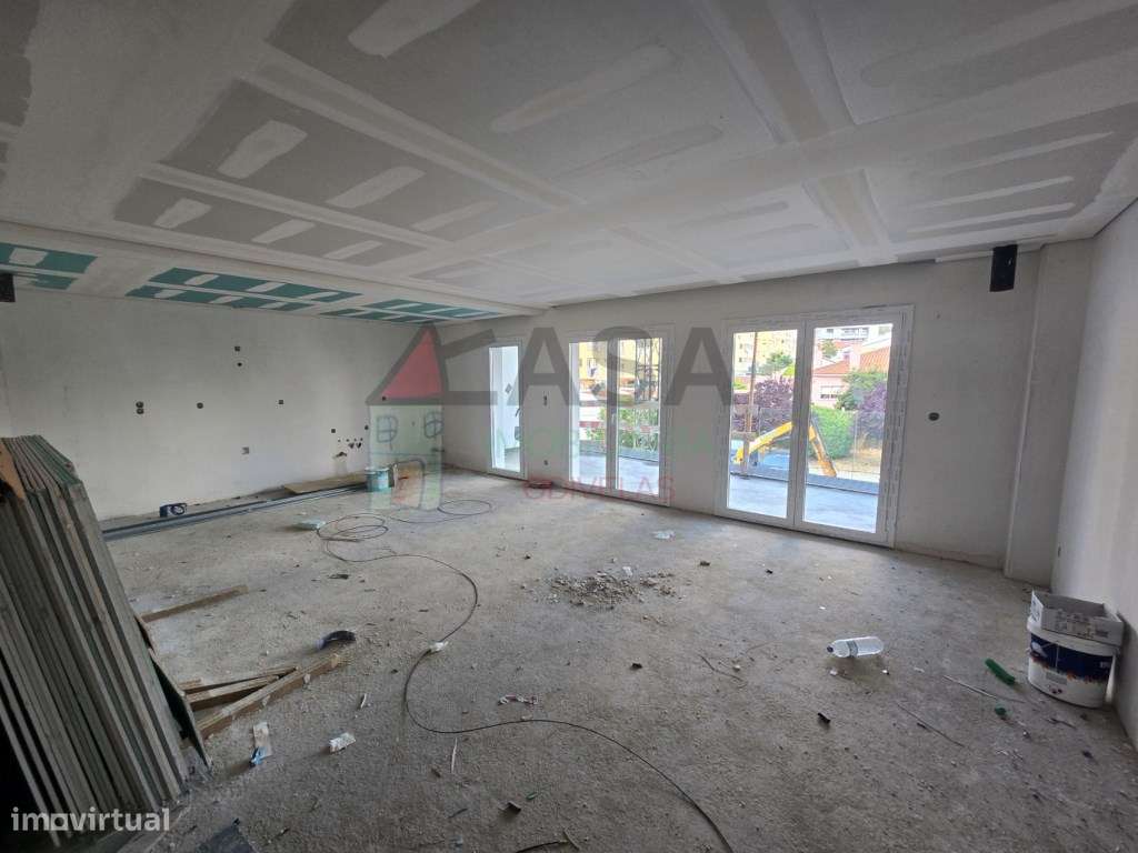 Apartamentos T2 e T3 em Caneças-19