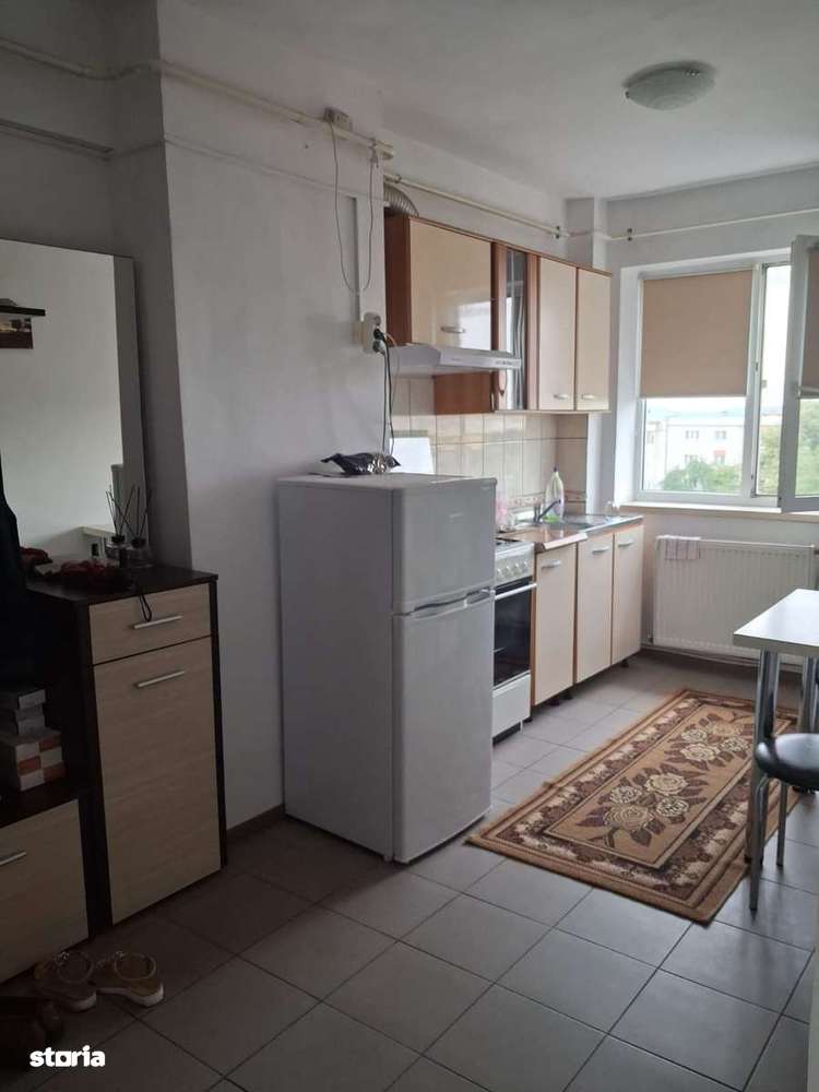 Decomandat, renovat, Str. Amaradia-zona Penny-2