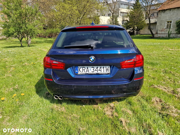 BMW Seria 5 530d xDrive - 6