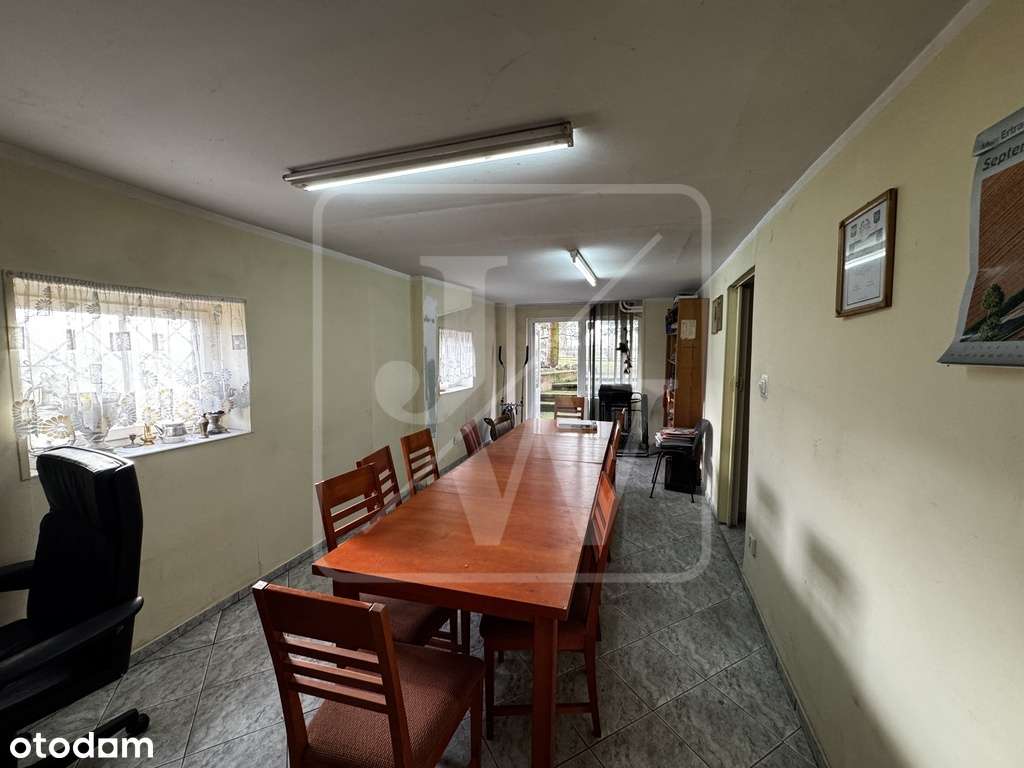 Dom z zabudowaniami na dużej działce – Glewice-10